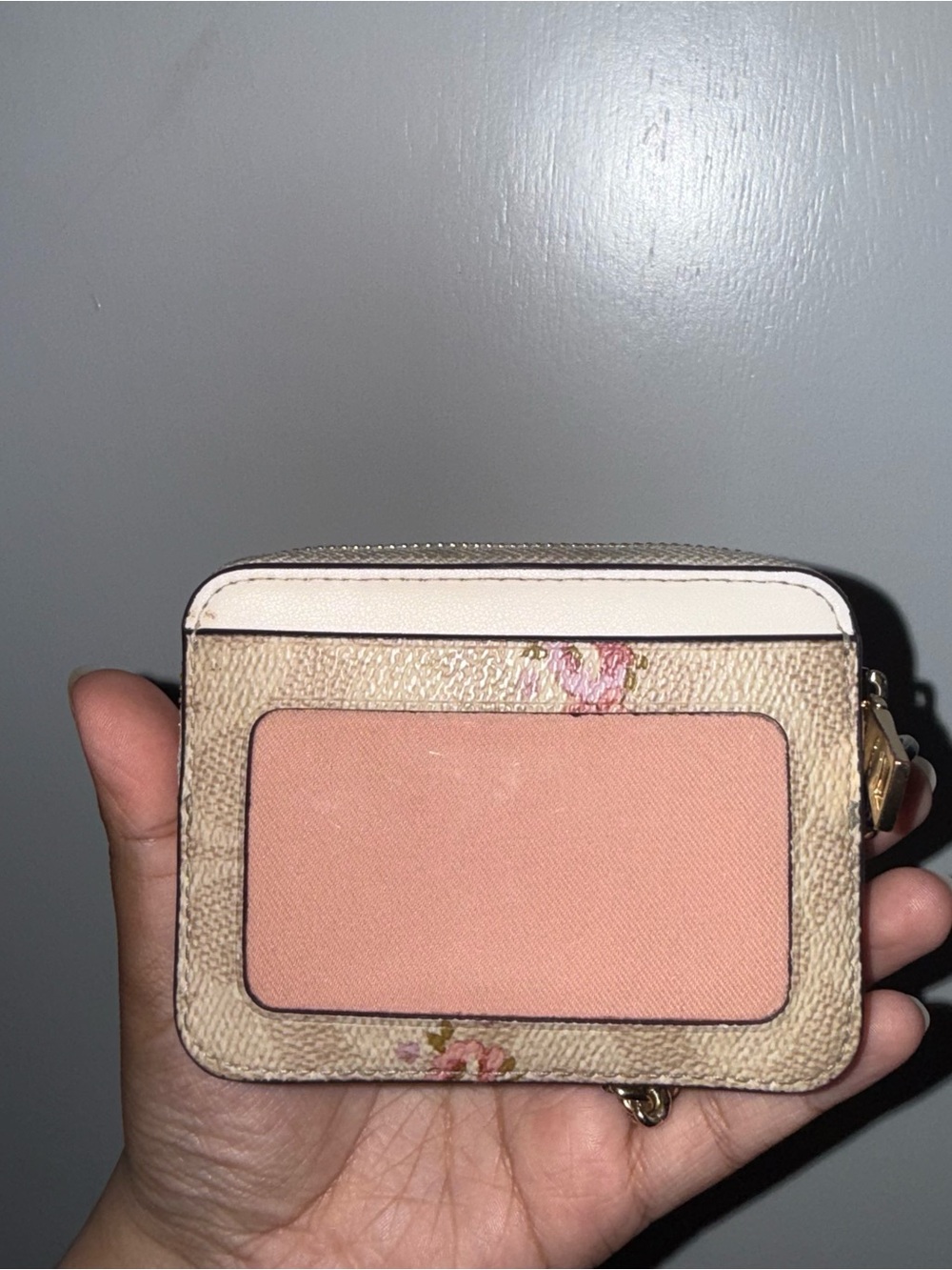 Coach Beige Floral Leather Card Case with Gold Chain Wristlet - Picture 4 of 5